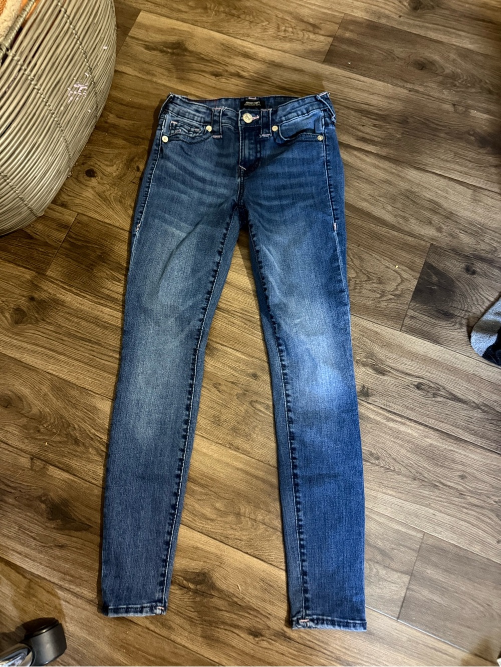 True religion women’s pink stitched jeans